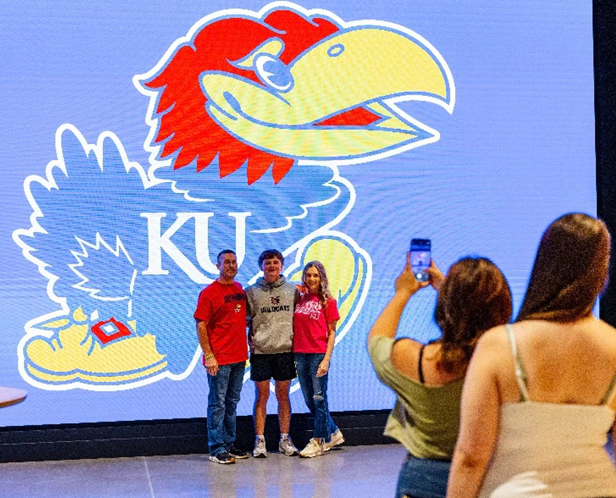 VERIFY: KU family reviewing college costs together